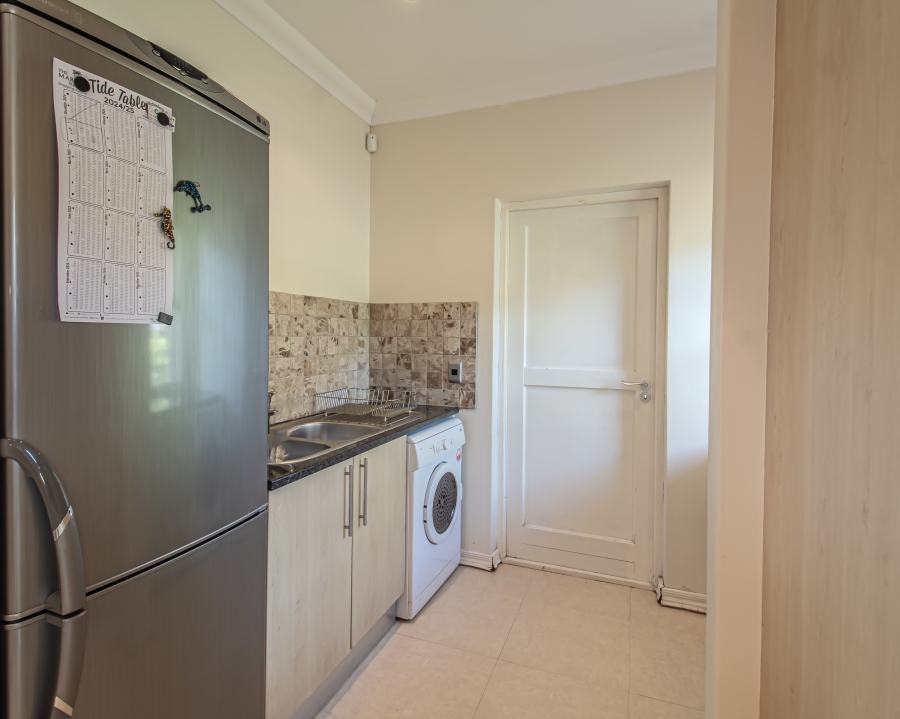 To Let 4 Bedroom Property for Rent in Cutty Sark Western Cape